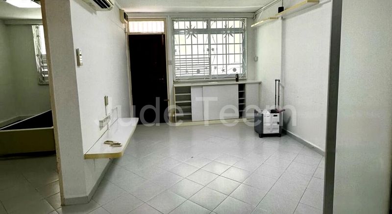 3 Room (3NG) HDB for Rent in  195 Bishan Street 13 - Image 8